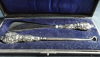 Cased Solid Silver Handled Shoe Horn & Hook Chester 1914 By Griffin