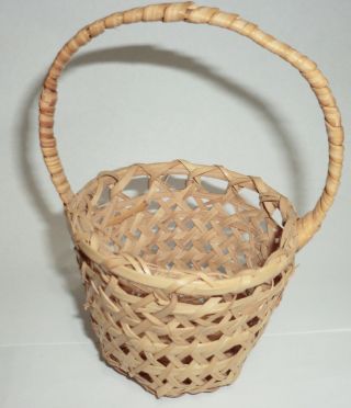 Vintage Antique Hand Woven Miniature Basket Wicker Wood 5 - 1/2 " X4 " Unusual Toy