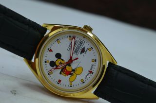 Vintage Citizen Mickey Mouse Day Date 21 Jewels Automatic Men ' s Wrist Watch 3