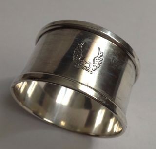 Unusual vintage hallmarked 1961 solid silver napkin ring with wings coat of arms 5