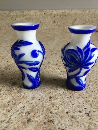 Two Vintage Chinese Blue Overlay Peking Mini Glass Vases 4