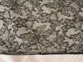 ANTIQUE VICTORIAN 19TH C BLACK SILK CHANTILLY LACE TRIM OLD STOCK 2