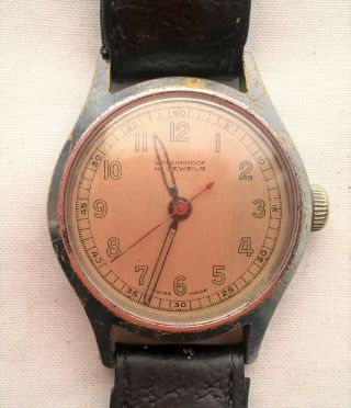 Vintage Military Style Wrist Watch – Running Fast