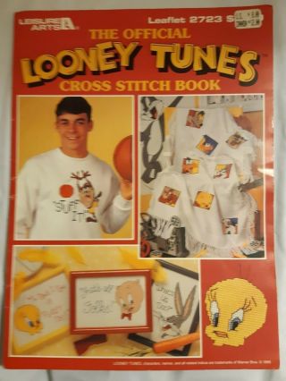 Looney Tunes Bugs Bunny Taz Cross Stitch Book Patterns Vintage 1985