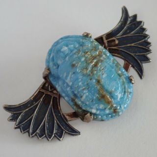 ANTIQUE ART DECO EGYPTIAN REVIVAL STERLING SILVER ENAMEL GLASS WINGED SCARAB PIN 8