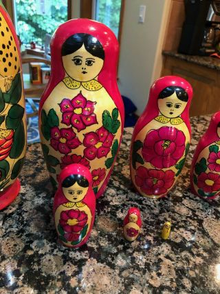 LARGE vintage Russia/USSR Nesting Dolls Set of 7 3