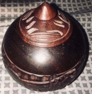 Vintage Small Round Wood Bowl With Lid Top Hand Carved In Tanzania