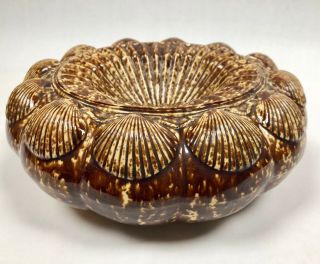 Antique Rockingham Glazed Bennington Pottery Spittoon Cuspidor Shells