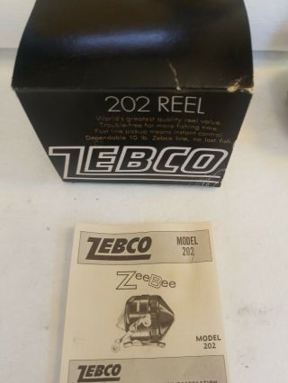 NOS Vintage Zebco ZEE BEE 202 Reel and box Circa 1970 Made in U.  S.  A.  Metal FT 6