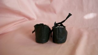 ANTIQUE SHOES FOR YOUR FRENCH OR GERMAN ANTIQUE DOLL 3