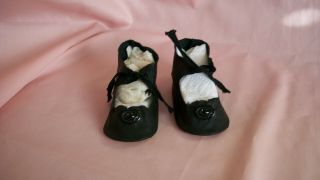 ANTIQUE SHOES FOR YOUR FRENCH OR GERMAN ANTIQUE DOLL 5