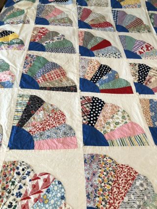 Antique Hand Quilted Colorful Fan Pattern Quilt