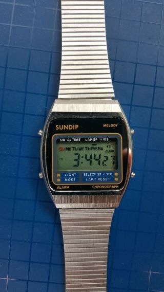 Rare Its A Vintage Melody Watch In And It Has 1 Melody.