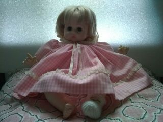 Vintage 1977 Madame Alexander Mary Mine Baby Doll 18 " Pussy Cat