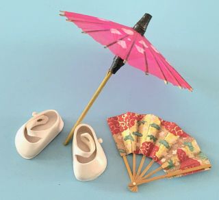 Vintage Orig Vogue Ginny Doll Shoes With Japanese Umbrella & Fan Muffie Ginger