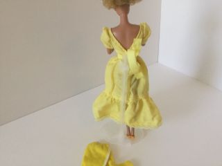 VINTAGE 1981 MAGIC CURL BARBIE DOLL SUPERSTAR w/ OUTFIT 6