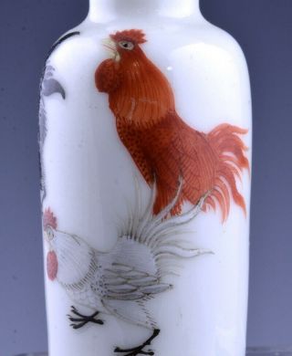 GREAT 19THC CHINESE FAMILLE ROSE ENAMEL COCKERAL CHICKEN LANDSCAPE SNUFF BOTTLE 8