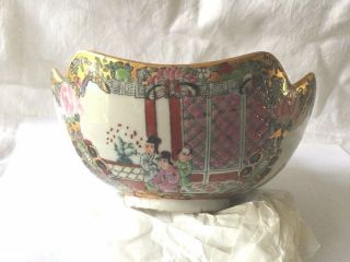 Vintage Hand Painted Famille Chinese Ceramic Porcelain China Bowl Dish Gold Rim