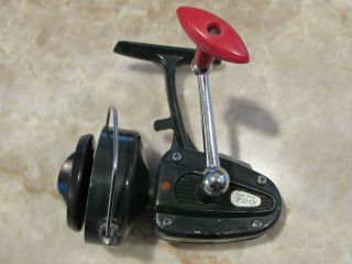 South Bend Model 720 Vintage Fishing Spinning Reel,  light weight 2
