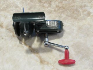 South Bend Model 720 Vintage Fishing Spinning Reel,  light weight 4