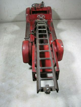 Antique Buddy L Aerial Extension Ladder Fire Truck 205 Large USA Pressed Steel 7