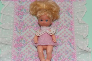 Vintage Mattel Barbie 1976 Rosebud Doll Baby Sunshine Family/ Barbie Bed Skirt
