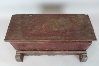 RARE PILGRIM 17TH C HUDSON VALLEY TRESTLE SHOE FOOT STORAGE CHEST OLD RED PAINT 8