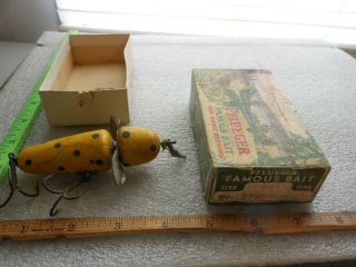 Vintage Musky Yellow Gold Spotted Pflueger Globe Wooden Fishing Lure