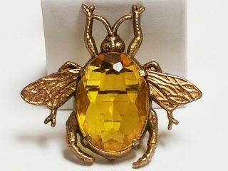 Early Vintage / Antique Gold Tone Yellow Faceted Lucite Insect Bug Fly Brooch