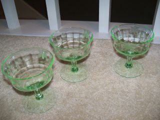 6 Antique Depression Glass Etched Glasses long Stem Sherbet Vaseline Green 2