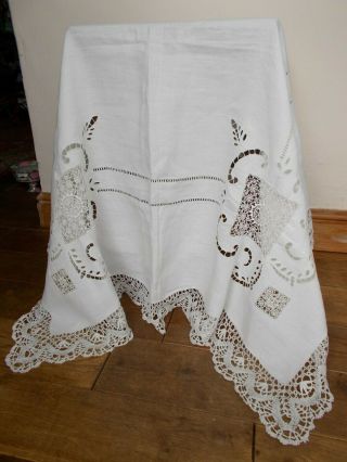 Antique White Linen Tablecloth With Hand Embroidered Cutwork & Hand Crochet Lace
