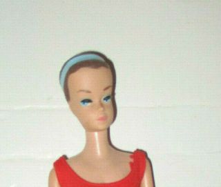 VINTAGE 1963 870 FASHION QUEEN BARBIE WITH Blue Head Band & 3 WIGS 6