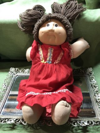 Vintage 1982 Cabbage Patch Kids Brown Hair Caucasian Girl Doll