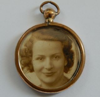 Antique Vintage Rolled Gold Glass Photo Locket Pendant With Pictures