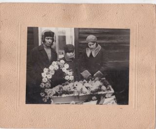1930s Big Post Mortem Funeral Baby Coffin Man Woman Girl Russian Antique Photo