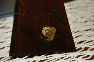 Old Metronome de Maelzel - Tight - Grained Wood 4