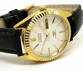 CITIZEN AUTOMATIC MEN,  S GOLD PLATED VINTAGE WHITE DIAL MADE JAPAN WATCH RUN i 4