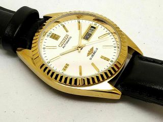 CITIZEN AUTOMATIC MEN,  S GOLD PLATED VINTAGE WHITE DIAL MADE JAPAN WATCH RUN i 7