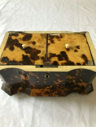 Regency two - compartment tea caddy 5