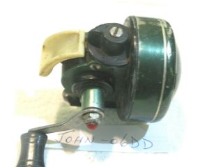 JOHNSON CENTURY 100B Vintage SPIN CASTING REEL RIGHT HAND USA made OLD GOOD 3