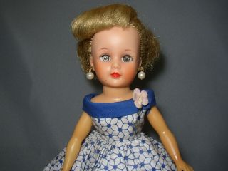 Vintage 1950’s ASH BLONDE 101/2” UNEEDA SUZETTE Doll 3
