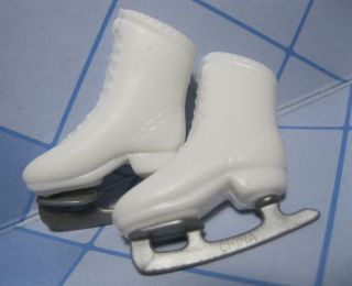 1990s Barbie Doll Clothes/shoes - White Classic Ice Capades Skates W/brake