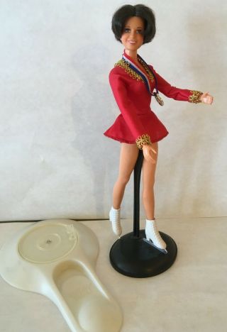 Vintage 1977 Ideal Dorothy Hamill Doll And Skating Stand 1976 Olympics 12 "
