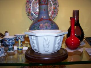 18th Cent Kangxi 8 Immortals Bowl Antique Chinese Porcelain Blanc De Chine Dehua