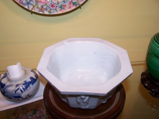 18TH CENT kangxi 8 IMMORTALS BOWL Antique Chinese porcelain blanc de chine DEHUA 5