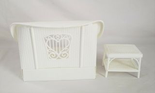 Vintage Mattel Barbie Dream House Doll Furniture White Wicker Sofa / Bed Table 5