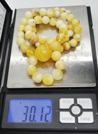 AMBER NECKLACE 30.  12gr.  ANTIQUE WHITE NATURAL BALTIC BIG ROUND BEADS RARE 7