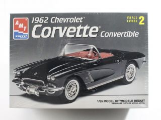 1962 Chevrolet Corvette Convertible Amt Ertl 1:25 Model Kit 6489