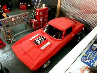 Built 1/25 Scale ' 63 Corvette Stingray Split Window Coupe FOR Diorama 4