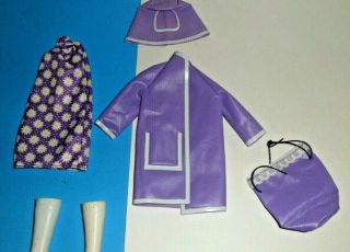 LILAC RAINCOAT DAISY DRESS CLOTHES 1970 ' s Clone Suzette Wendy Barbie Maddie MOd 2